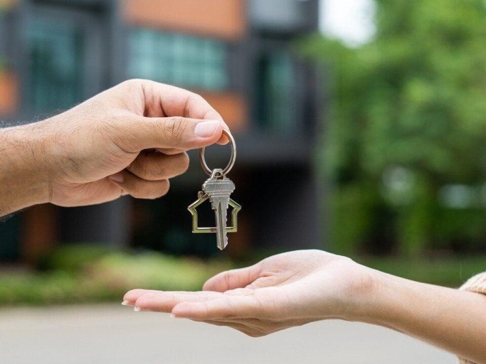 People from these metros are looking to buy homes in Florence